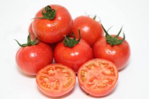 　塩トマト